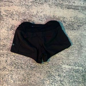 Lululemon speed up short